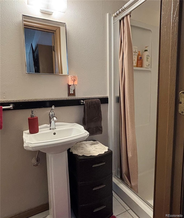 9 Granada Ct Unit 15, Westcliffe, CO 81252 - full bath featuring a shower stall and tile patterned flooring