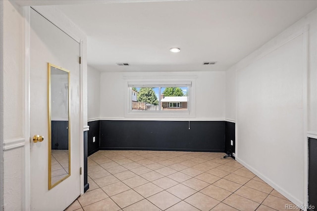 9350 Raleigh Ct, Westminster, CO 80031 - empty room featuring light tile patterned flooring and recessed lighting