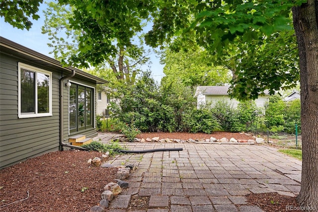5436 E Atlantic Pl, Denver, CO 80222 - view of patio / terrace