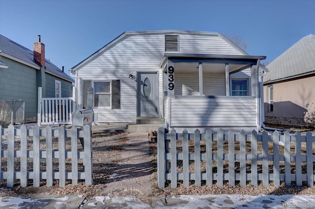 view of front of home with covered porch