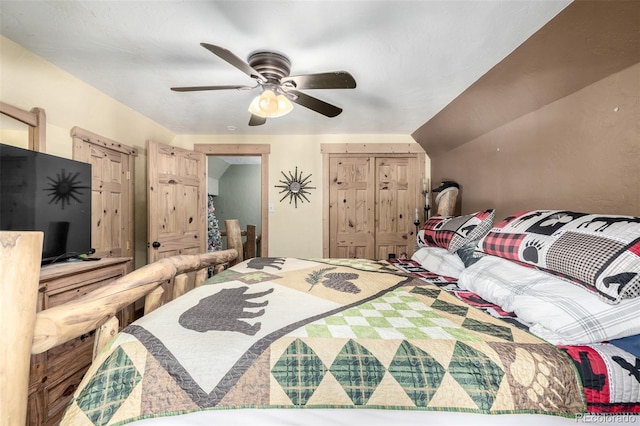 bedroom with ceiling fan