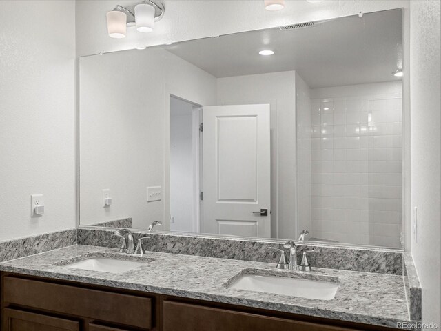 17843 W 93rd Pl, Arvada, CO 80007 - bathroom featuring double vanity