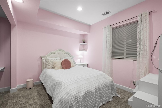 bedroom featuring carpet flooring, recessed lighting, and baseboards