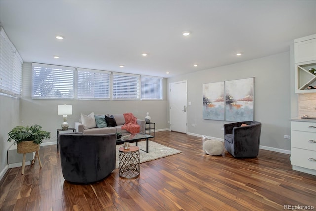 909 N Logan St Unit 1B, Denver, CO 80203 - photo 2
