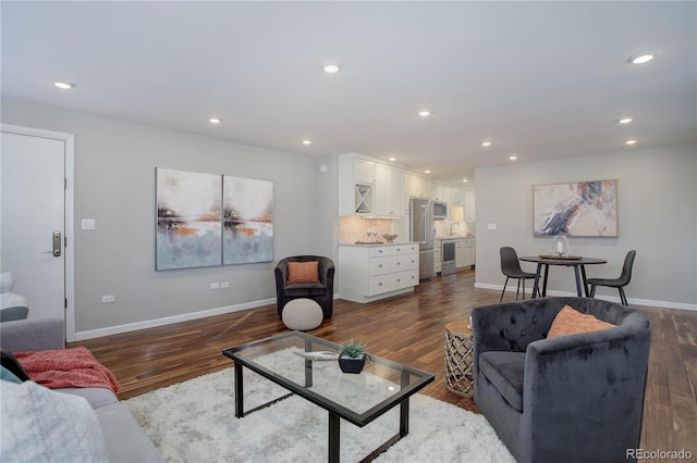 909 N Logan St Unit 1B, Denver, CO 80203 - photo 1
