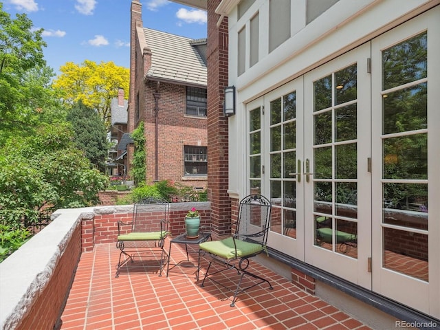 724 N Franklin St, Denver, CO 80218 - balcony with french doors and a patio area