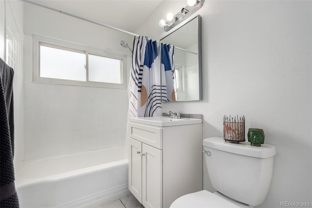 full bathroom featuring shower / bath combination with curtain, vanity, and toilet