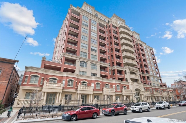 1950 N Logan St Unit 601, Denver, CO 80203 - photo 2