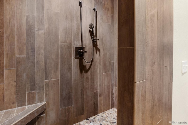 details with a tile shower