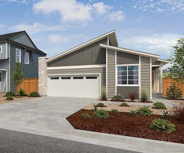 view of front facade featuring a garage