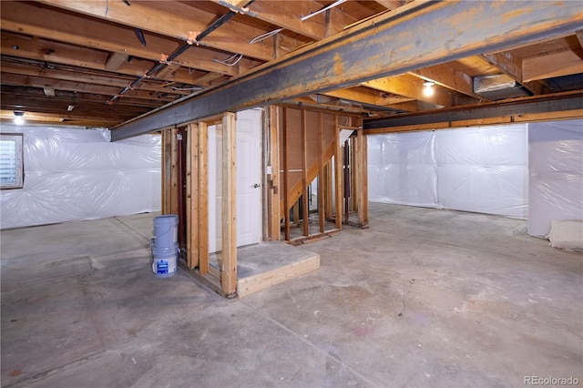 8713 E Roundtree Ave, Greenwood Village, CO 80111 - view of unfinished below grade area