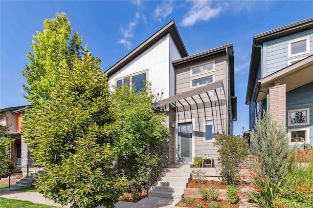 6721 Alan Dr, Denver, CO 80221 - photo 1