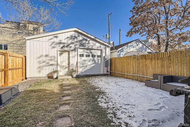 view of outdoor structure with an outdoor structure and fence