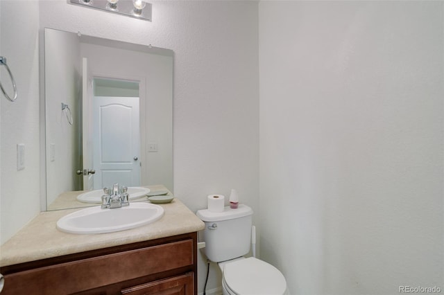 25812 E Cedar Pl, Aurora, CO 80018 - bathroom featuring toilet and vanity