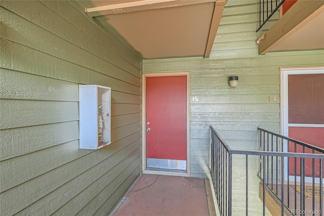 view of entrance to property