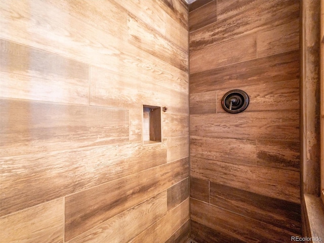 34075 Grouse Ln, Evergreen, CO 80439 - bathroom view of tiled shower