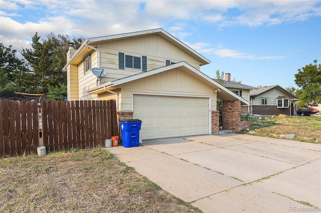 view of front facade with a garage