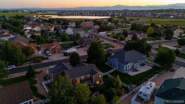 view of aerial view at dusk