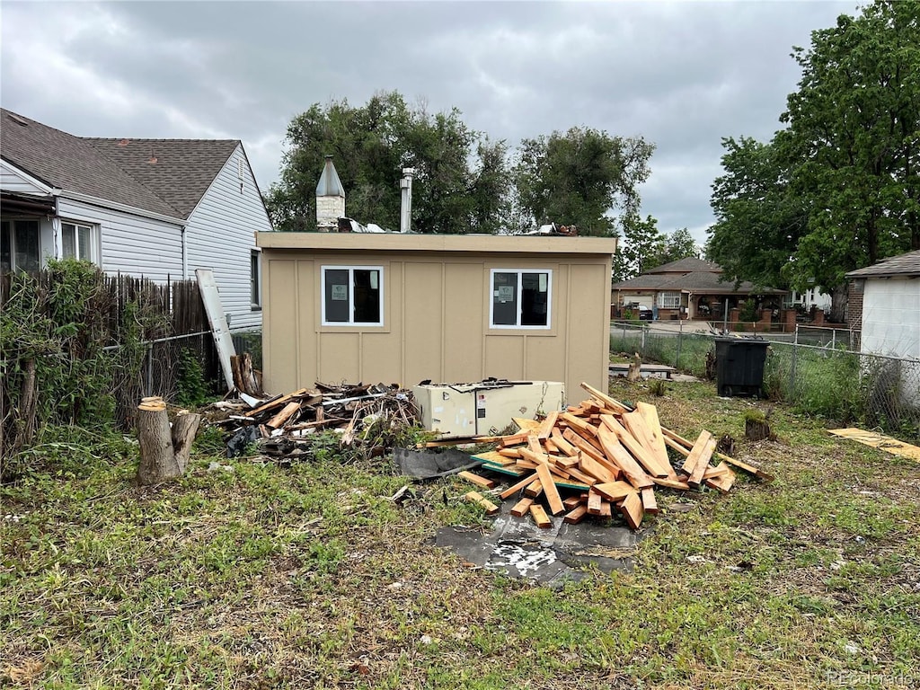 1037 Hazel Ct, Denver, CO 80204 - view of outbuilding