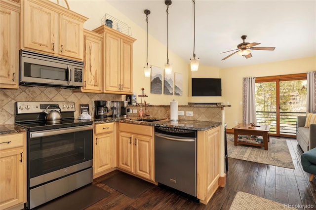 508 Ravenwood Dr Unit A1, Grand Lake, CO 80447 - photo 7