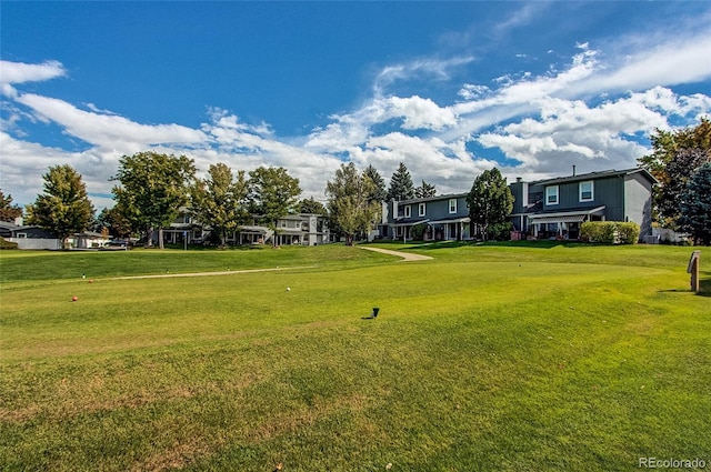 2829 S Xanadu Way, Aurora, CO 80014 - view of green lawn