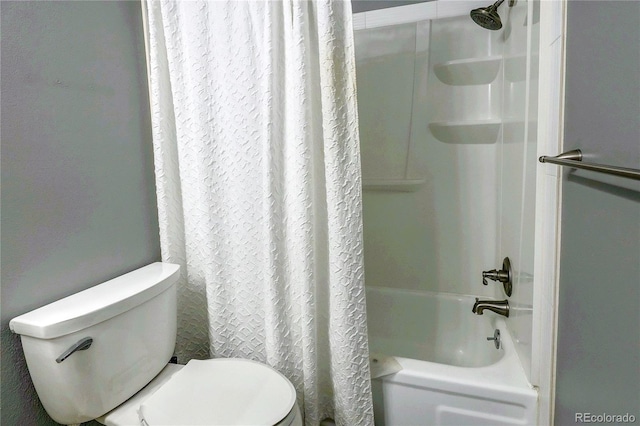 2829 S Xanadu Way, Aurora, CO 80014 - full bathroom with toilet and shower / bathtub combination with curtain