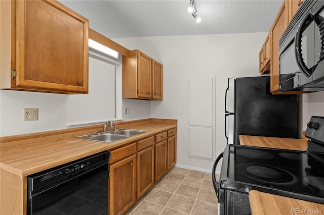 4521 Castlepoint Dr, Colorado Springs, CO 80917 - photo 14