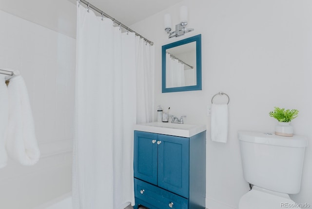 755 34th St, Boulder, CO 80303 - bathroom featuring vanity and curtained shower