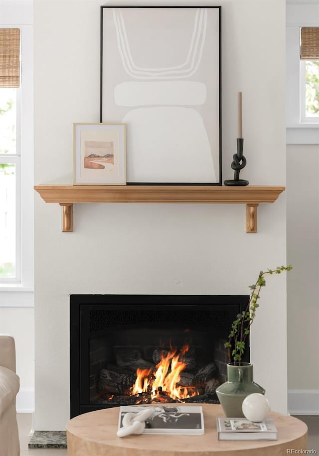 539 Baker St, Longmont, CO 80501 - detailed view of a lit fireplace