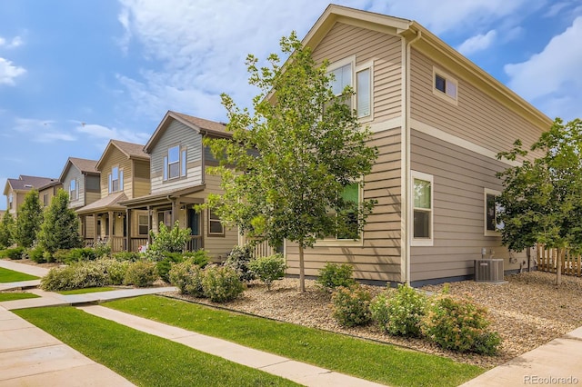 1137 Hummingbird Cir, Longmont, CO 80501 - photo 1