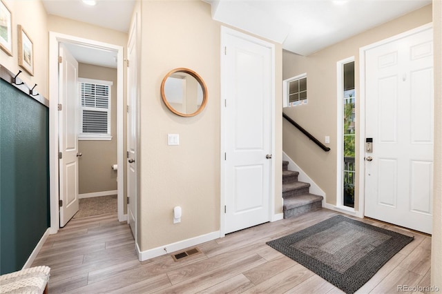 8392 Bijou Creek Ave, Littleton, CO 80125 - photo 5