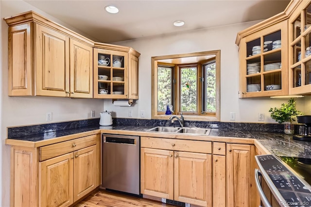 10450 Hondah Dr, Littleton, CO 80127 - kitchen featuring dishwasher, electric range oven, a sink, tile counters, and light brown cabinetry