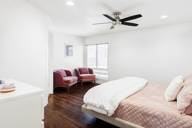 bedroom featuring dark wood finished floors, recessed lighting, and a ceiling fan