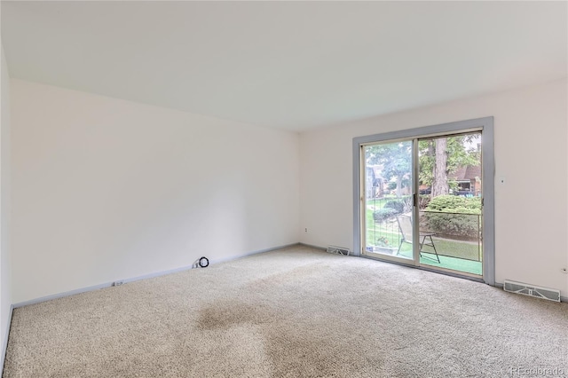 1200 S Monaco St Parkway Unit 31, Denver, CO 80224 - unfurnished room with carpet