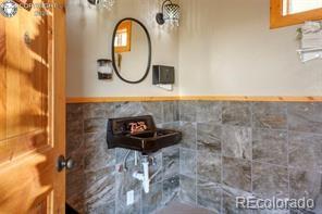 6100 Waterbarrel Rd, Beulah, CO 81023 - view of bathroom