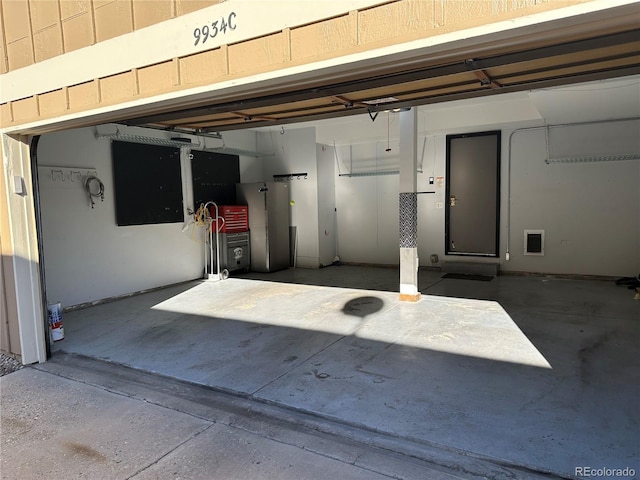 garage with fridge