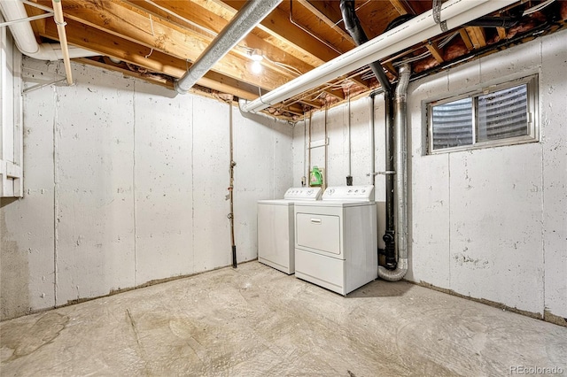 basement featuring washing machine and dryer