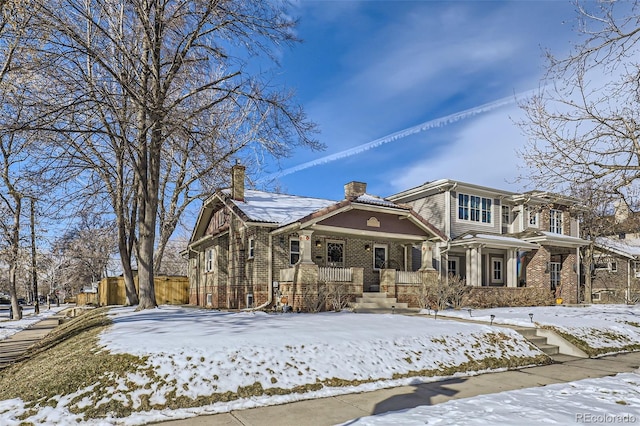 view of front of home featuring covered porch