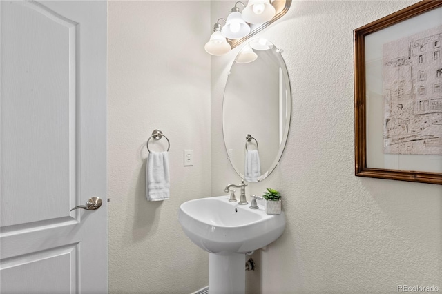 10840 Valleybrook Cir, Highlands Ranch, CO 80130 - view of bathroom