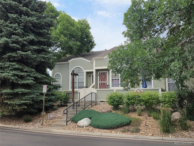 5741 W Asbury Pl, Lakewood, CO 80227 - view of front facade