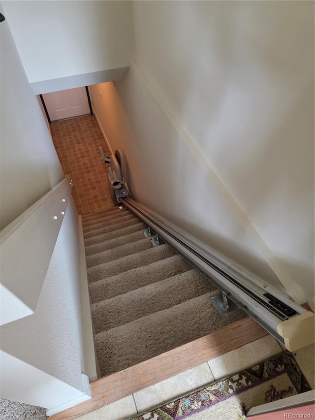 5741 W Asbury Pl, Lakewood, CO 80227 - view of stairway