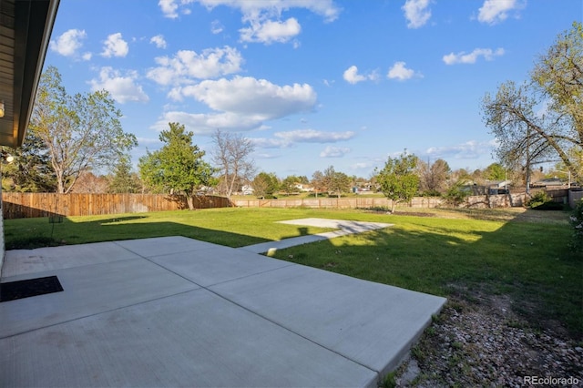 16246 E Hamilton Pl, Aurora, CO 80013 - view of yard with a patio area