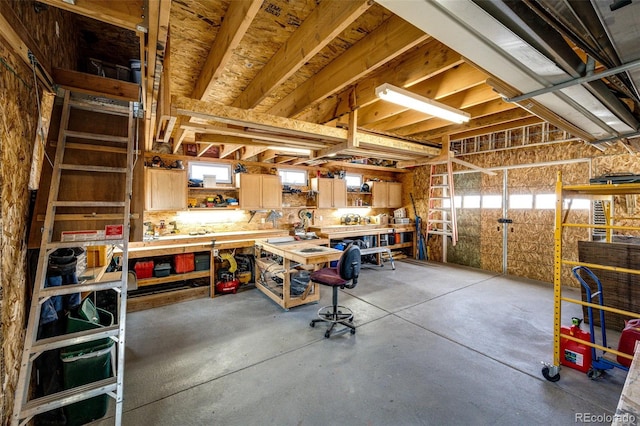 34942 Wagon Wheel Trl, Elizabeth, CO 80107 - garage with a workshop area