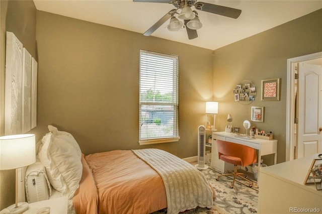 2479 S High St, Denver, CO 80210 - bedroom with a desk and a ceiling fan
