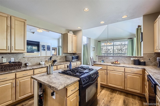 104 Noland Ct, Lyons, CO 80540 - photo 13