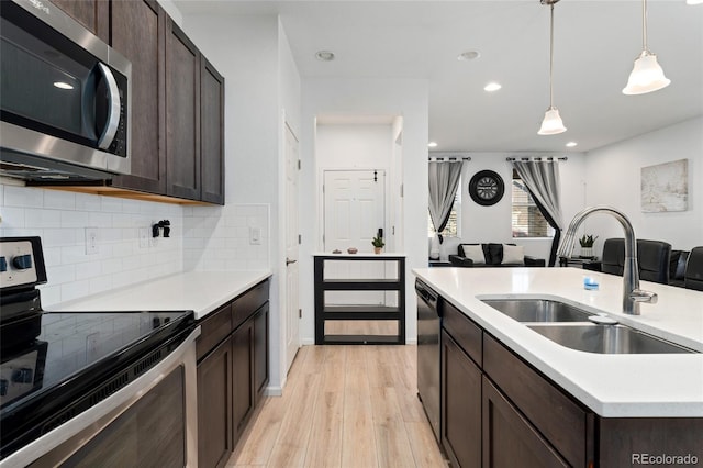 15842 E Warner Dr, Denver, CO 80239 - photo 14