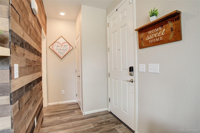 4316 S Netherland St, Aurora, CO 80015 - entryway featuring wood finished floors, baseboards, and recessed lighting