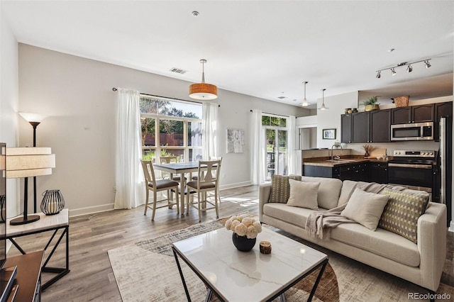5677 S Park Pl Unit A102, Englewood, CO 80111 - photo 8