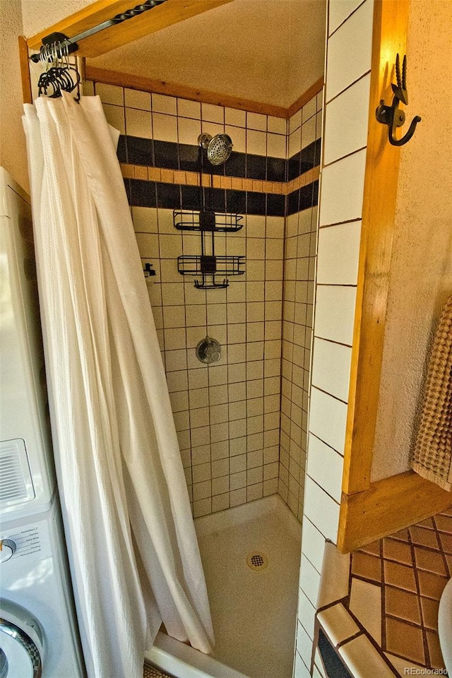 bathroom with a shower with shower curtain