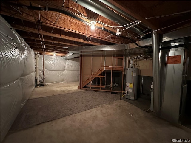 2033 Espana Way, Aurora, CO 80011 - unfinished below grade area with gas water heater